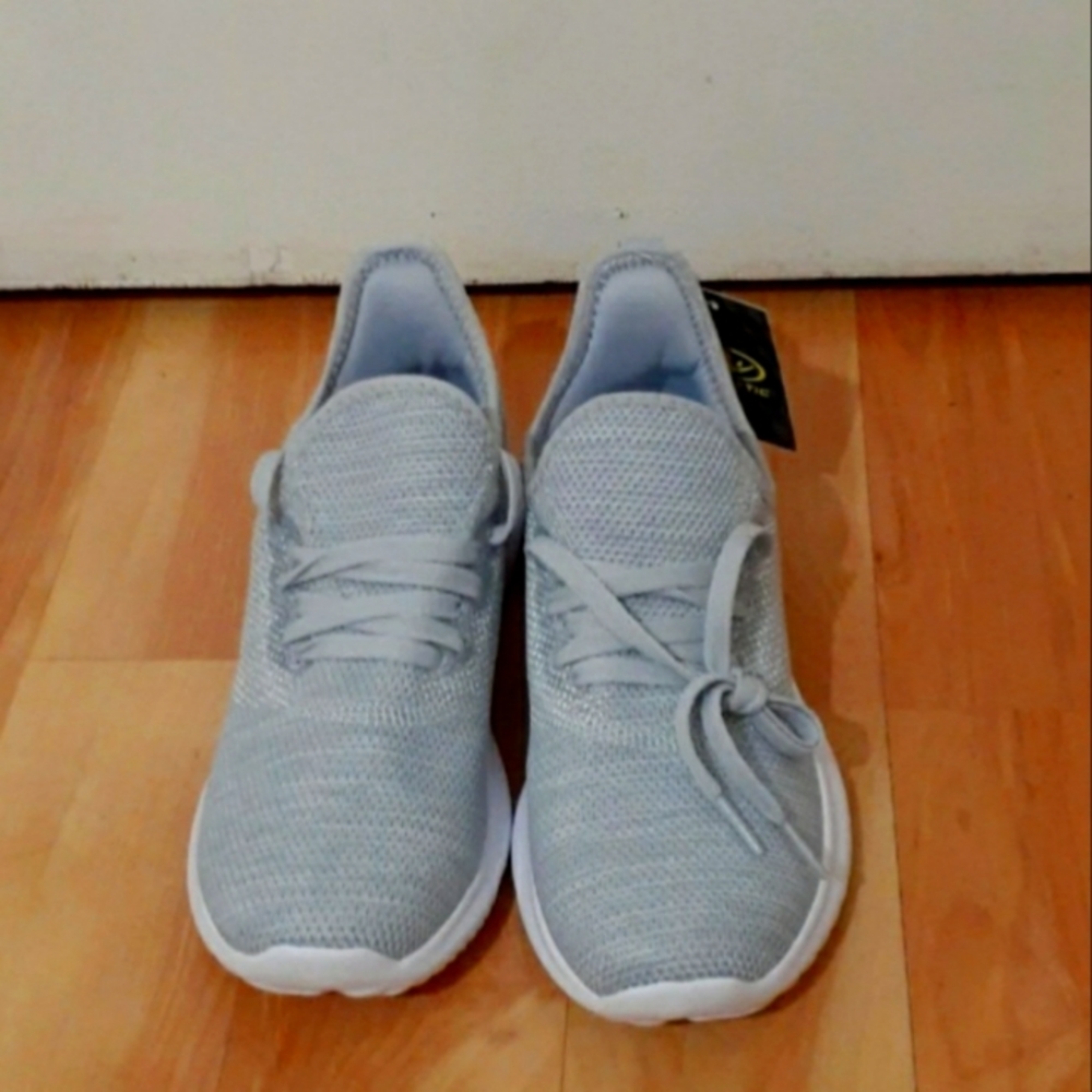 Athletic Works Women's Athletic Lace Slip-On Memory Foam Shoes Size 8 NWT